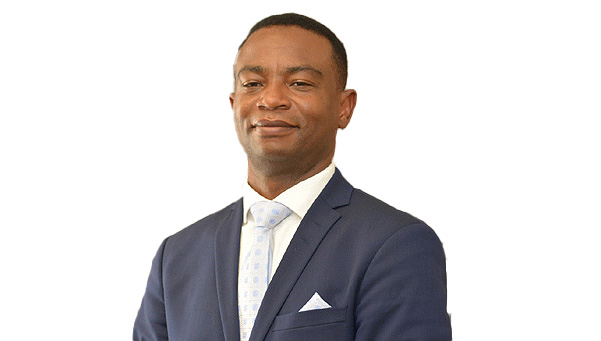 Prof. Erold Naomab